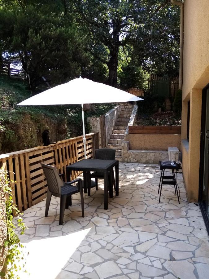 Apartamento Chez Sylvie Et Amador Las Illas Exterior foto